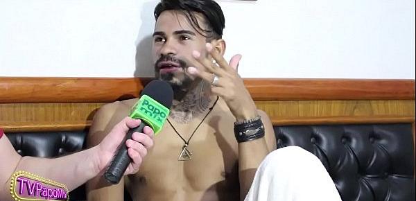  Suite69 - Pornstar Ronny Aislan revela os bastidores da putaria no PapoMix - Parte 1